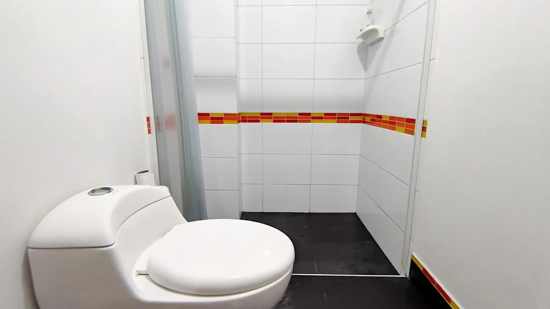 Hostal Casa Coliving מדיין בית הארחה
